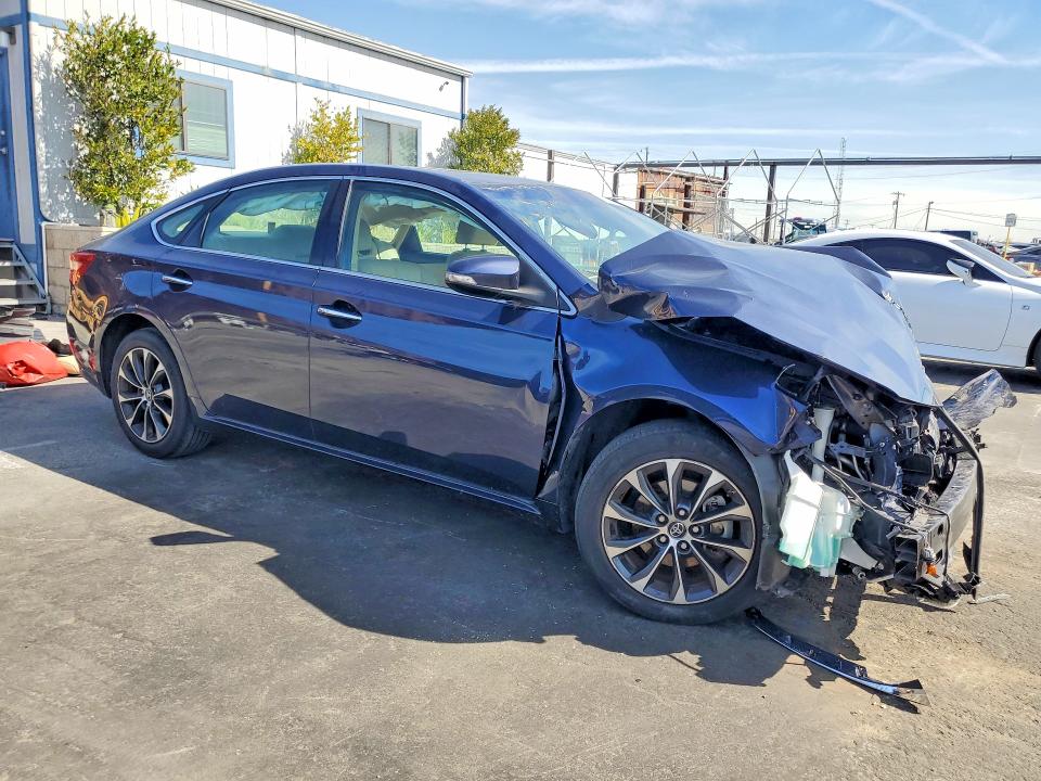 2016 Toyota Avalon