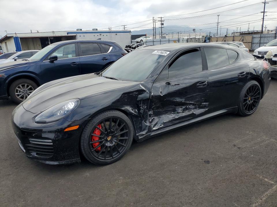 2016 Porsche Panamera