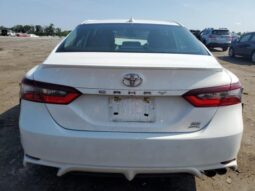 
										2023 Toyota Camry full									