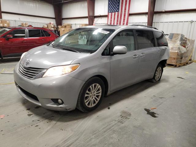 2013 Toyota Sienna xle