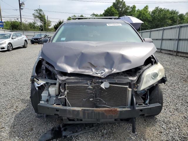2012 Toyota Sienna xle