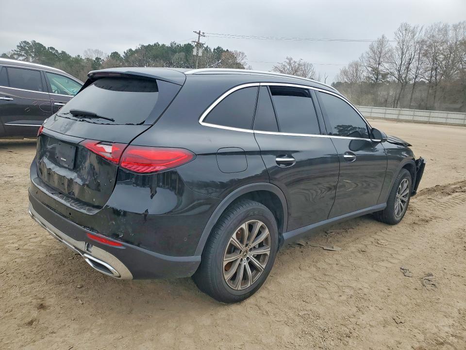 2024 Mercedes-benz Glc