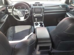 
										2012 Toyota Camry base full									