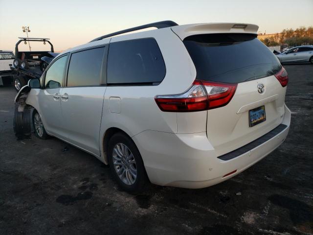 2017 Toyota Sienna xle