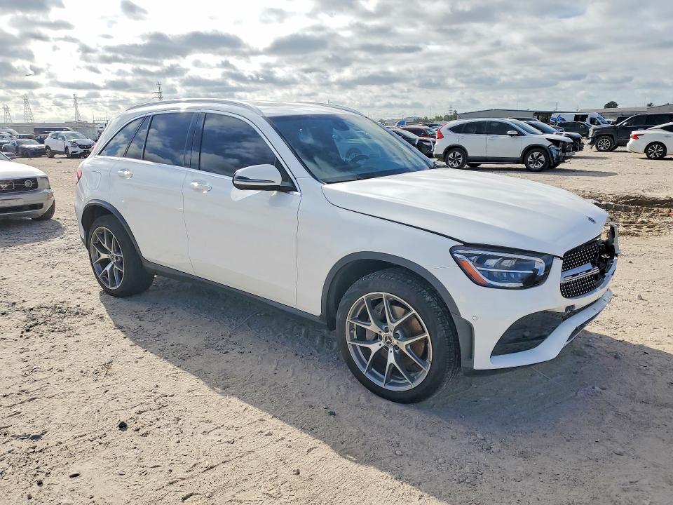 2021 Mercedes-benz Glc