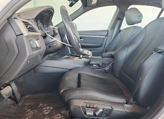 
								2017 BMW 3 series full									