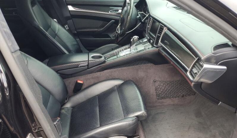 
								2016 Porsche Panamera full									