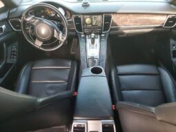 
										2011 Porsche Panamera full									