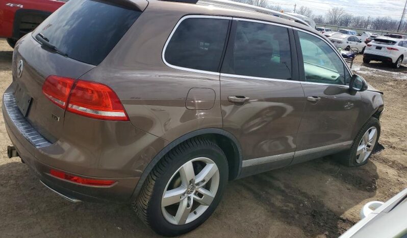
								2012 Volkswagen Touareg full									