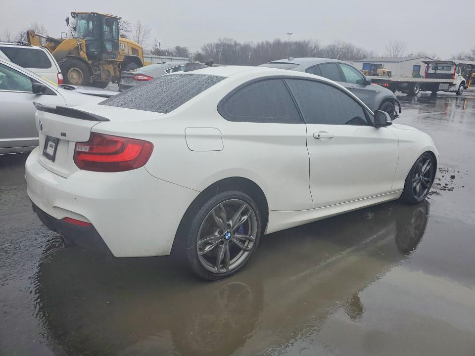 2016 BMW M2