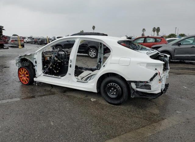 
								2020 Toyota Camry full									
