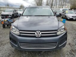 
										2012 Volkswagen Touareg full									