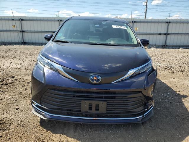 2022 Toyota Sienna