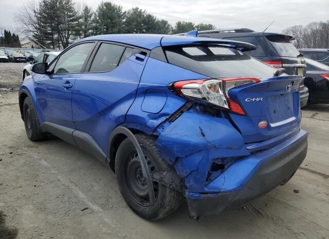 
								2020 Toyota C-hr full									