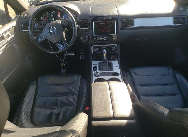 
								2014 Volkswagen Touareg full									