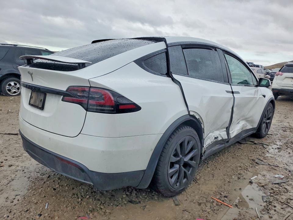 2023 Tesla Model x