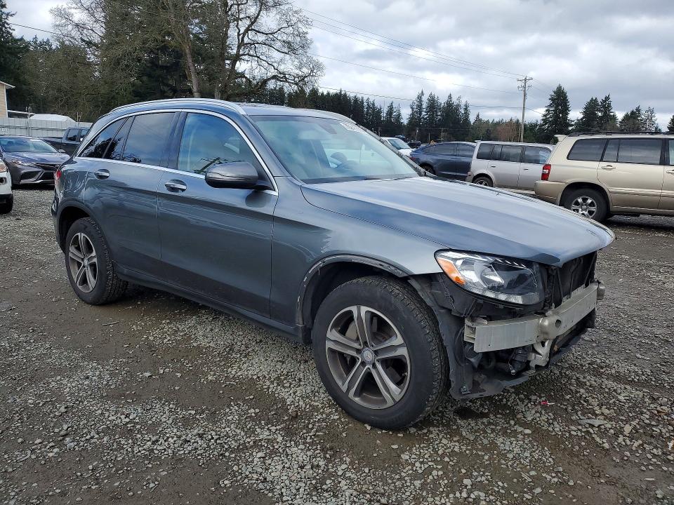 2017 Mercedes-benz Glc