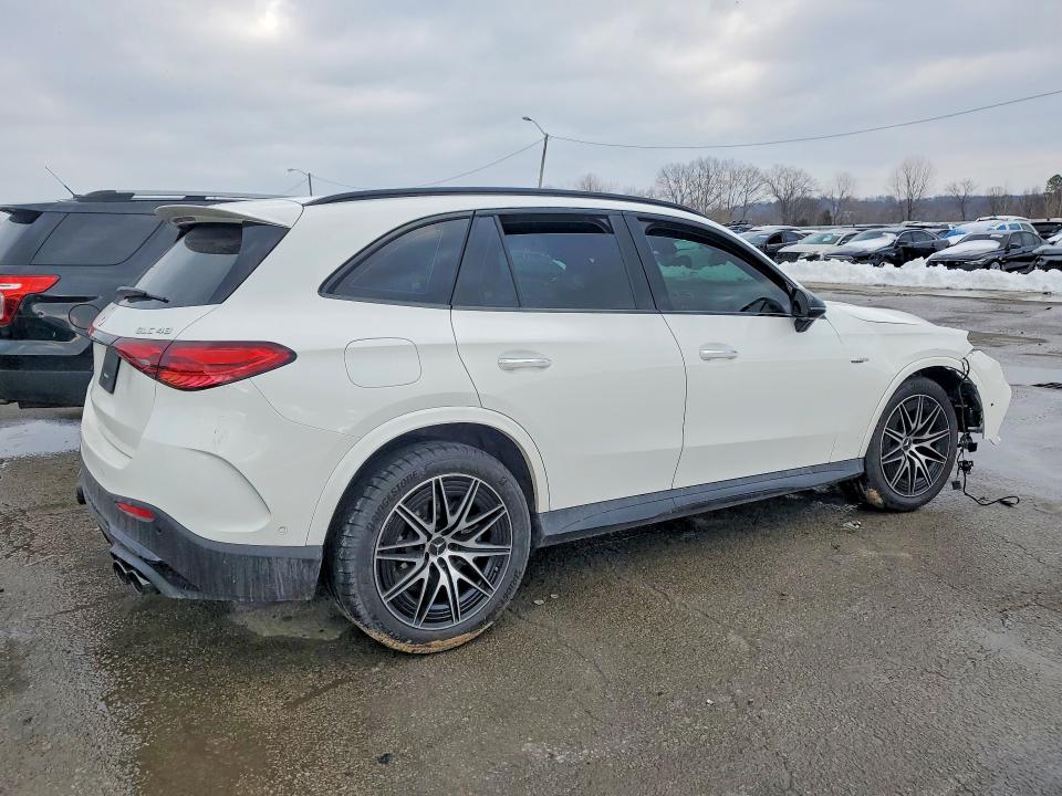 2025 Mercedes-benz Glc