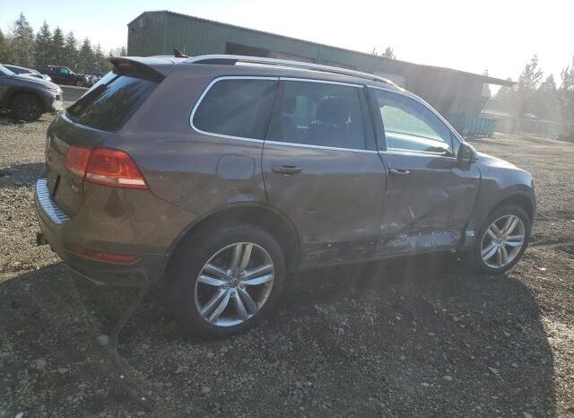 
								2013 Volkswagen Touareg full									