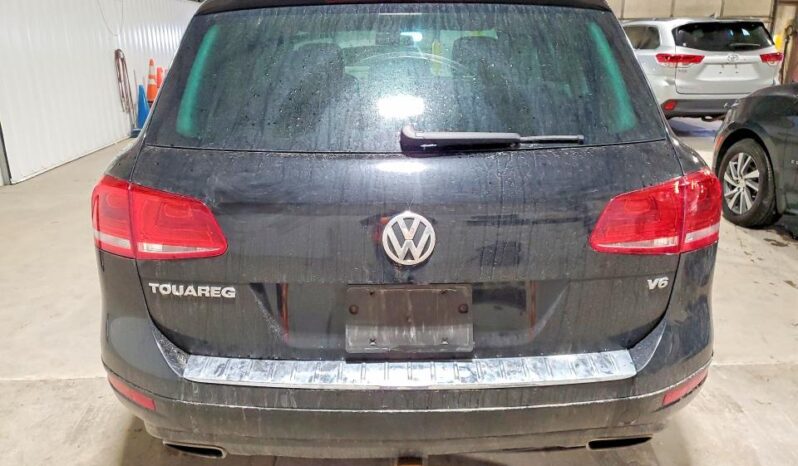 
								2013 Volkswagen Touareg full									