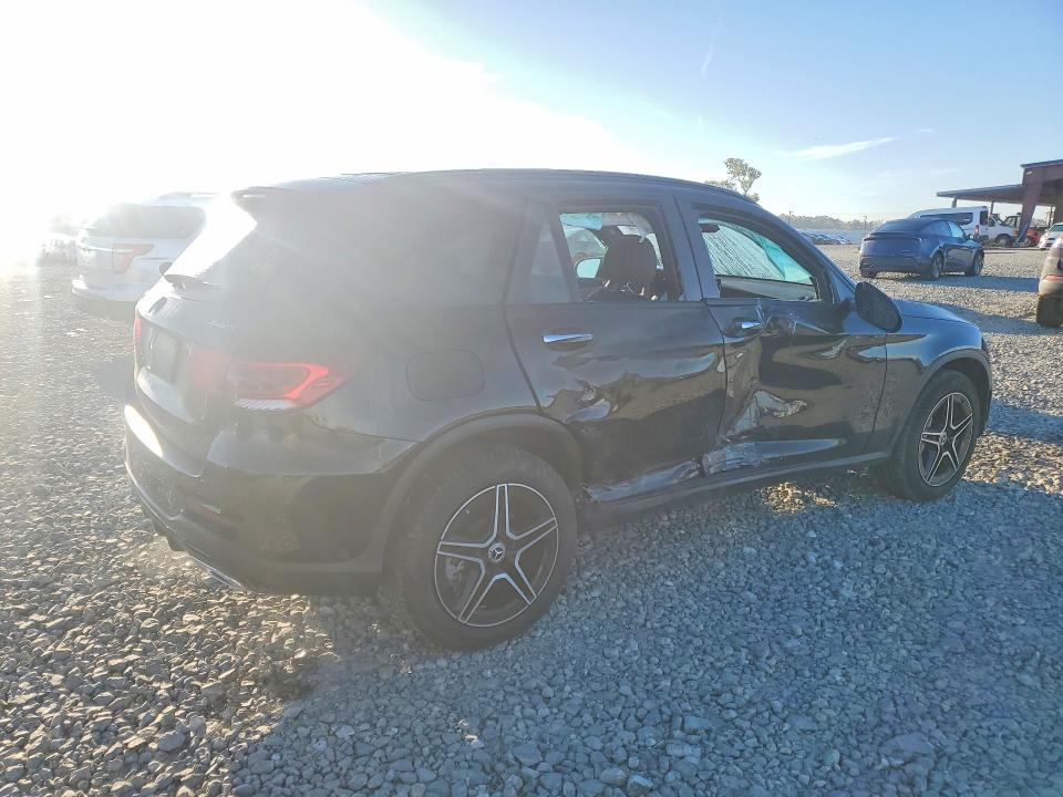 2022 Mercedes-benz Glc