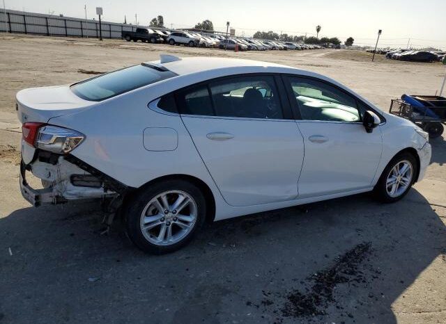 
								2017 Chevrolet Cruze full									