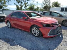 
										2024 Toyota Camry le full									
