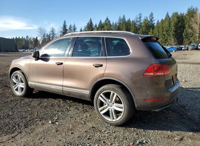
								2013 Volkswagen Touareg full									