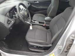 
										2018 Chevrolet Cruze full									