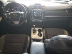 
										2012 Toyota Camry base full									