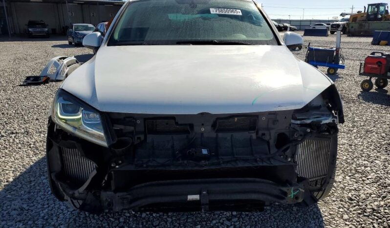 
								2015 Volkswagen Touareg full									
