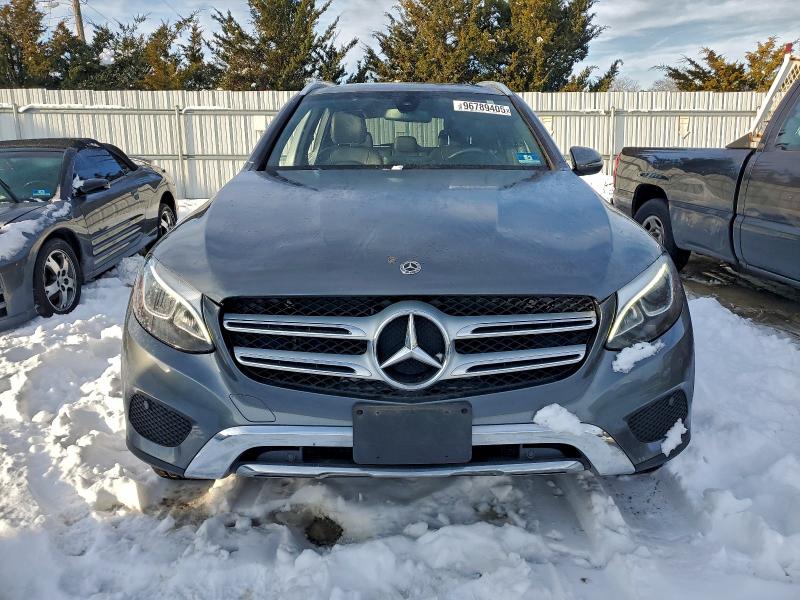 2018 Mercedes-benz Glc