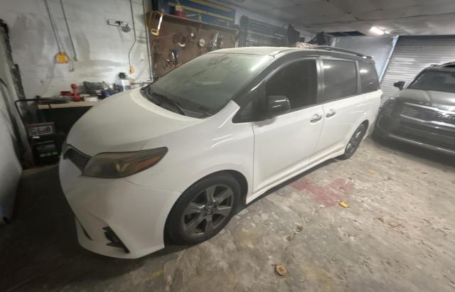 2018 Toyota Sienna