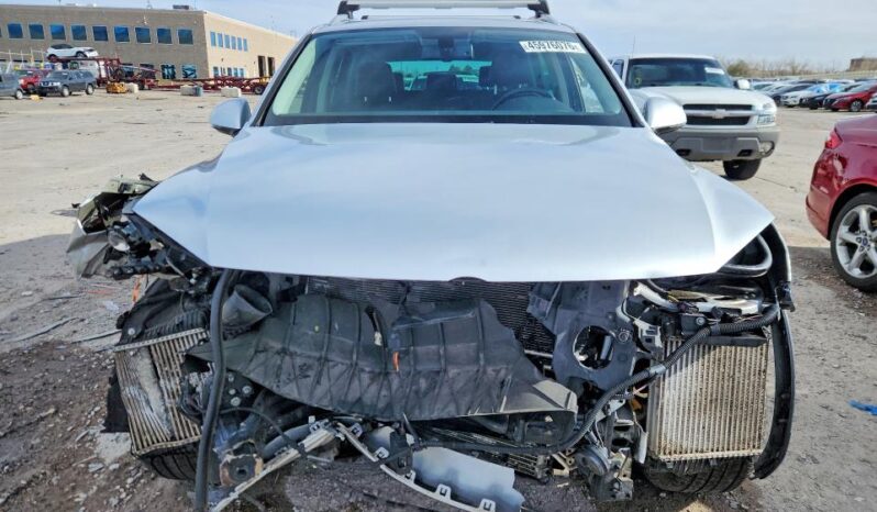 
								2013 Volkswagen Touareg full									