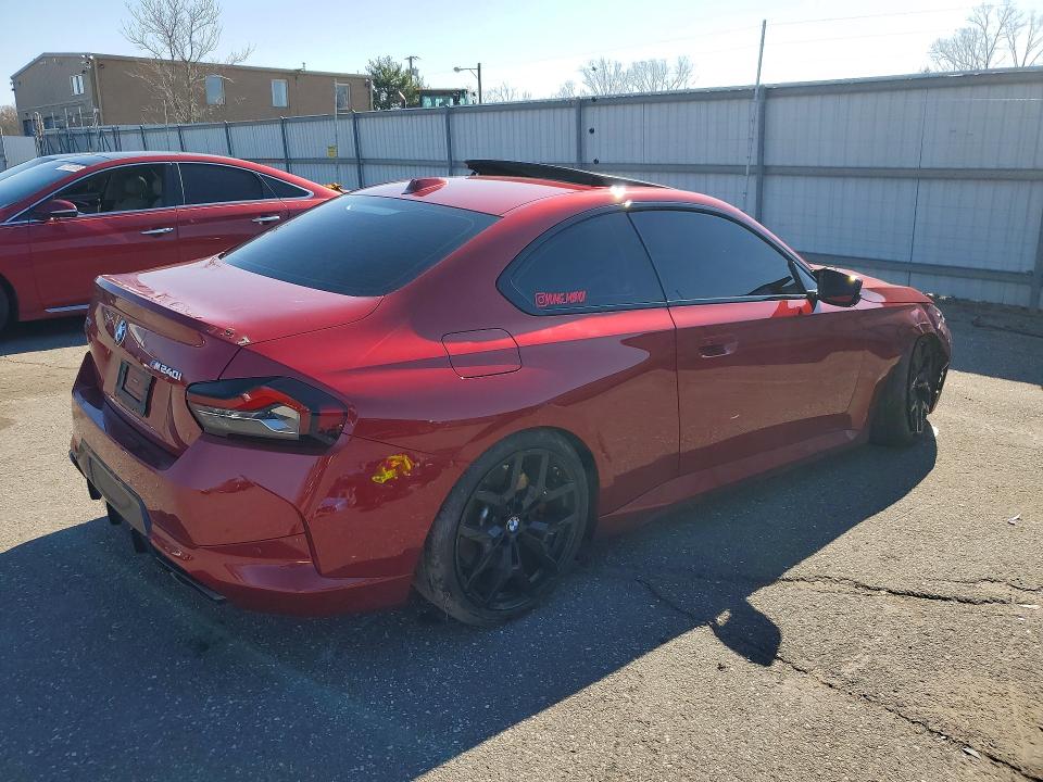 2025 BMW M2