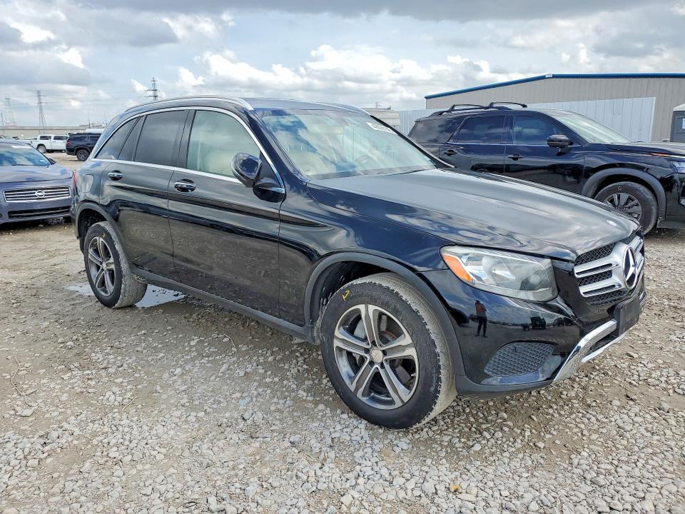 2016 Mercedes-benz Glc