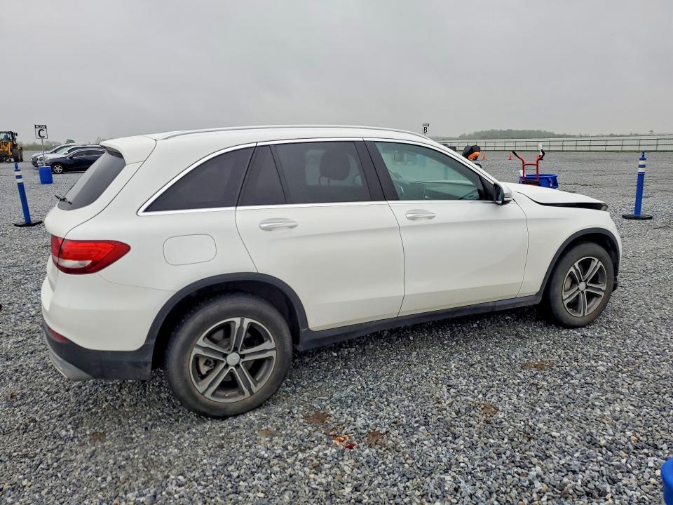 2017 Mercedes-benz Glc