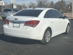 
										2016 Chevrolet Cruze full									