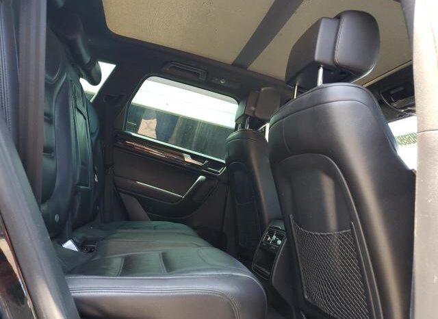 
								2014 Volkswagen Touareg full									