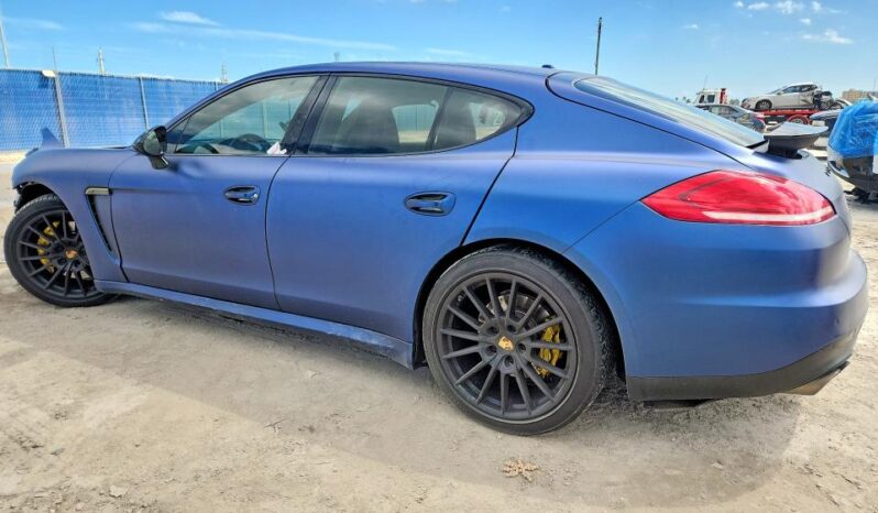 
								2016 Porsche Panamera full									