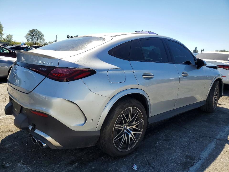 2025 Mercedes-benz Glc