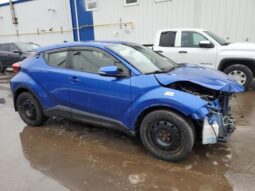 
										2020 Toyota C-hr full									