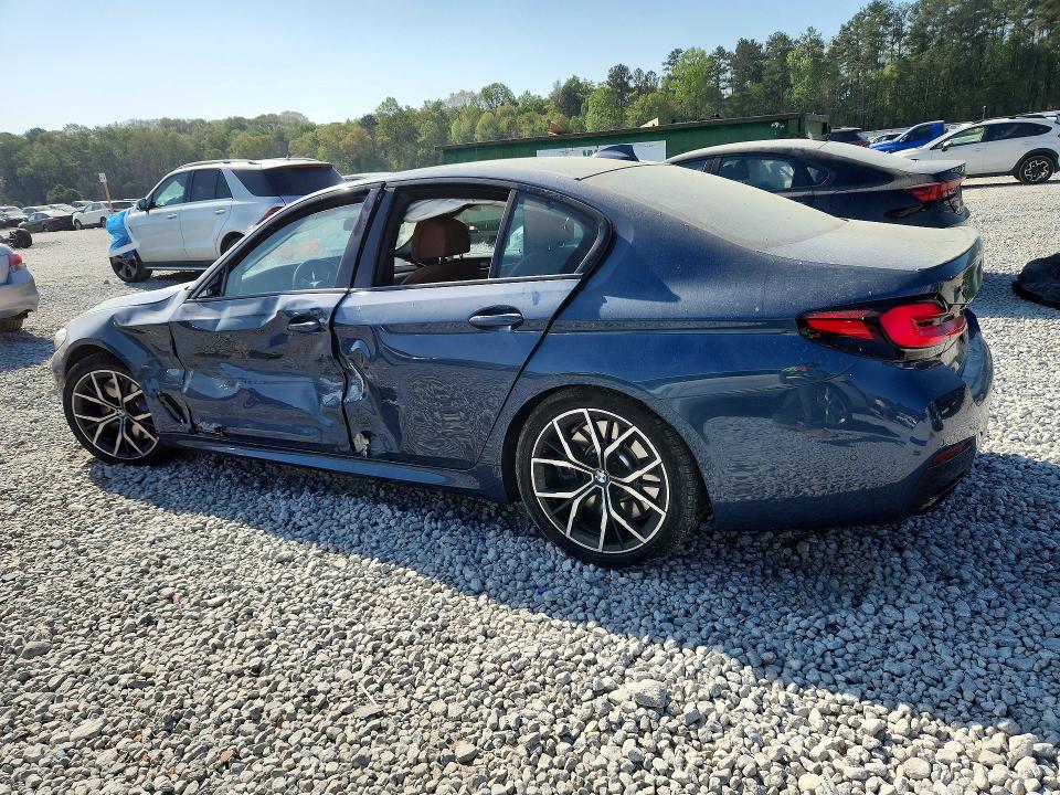 2023 BMW M5