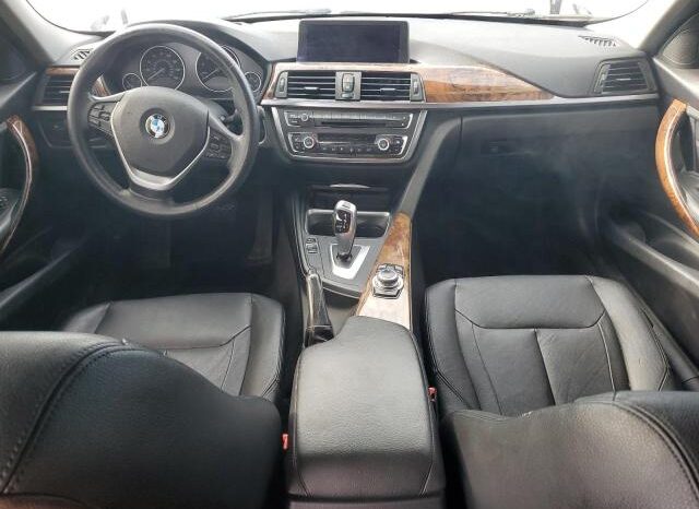 
								2013 BMW 3 series full									