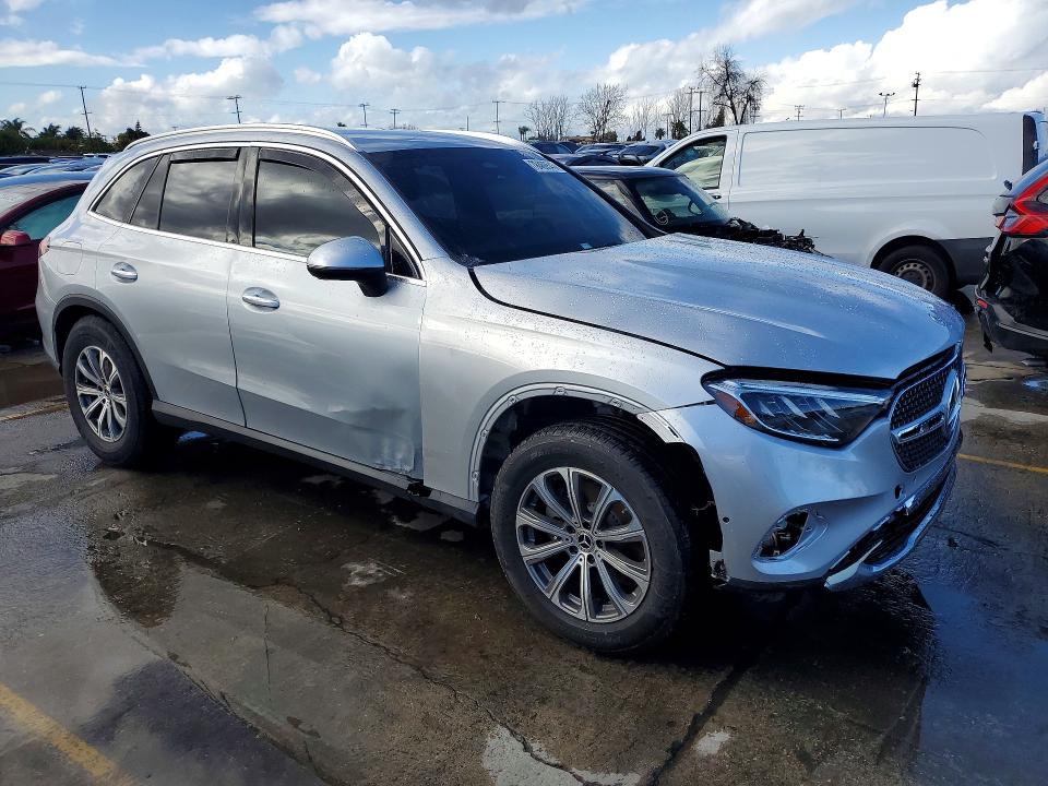 2023 Mercedes-benz Glc
