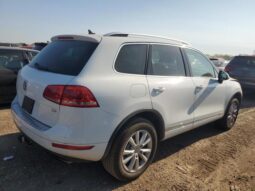 
										2014 Volkswagen Touareg v6 full									