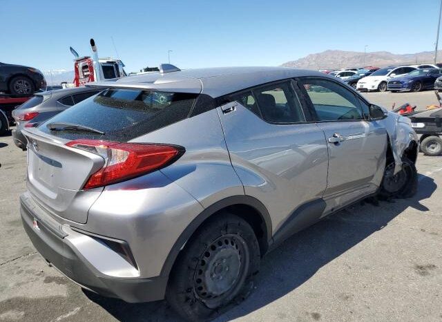 
								2019 Toyota C-hr full									