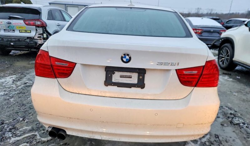 
								2011 BMW 328 full									