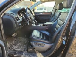 
										2014 Volkswagen Touareg full									