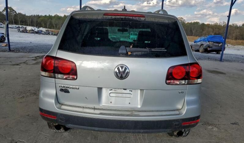 
								2009 Volkswagen Touareg full									